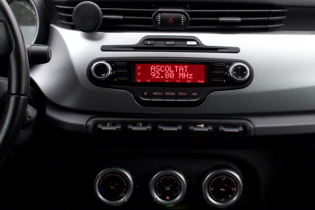 Autoradio DAB alfa romeo giulietta